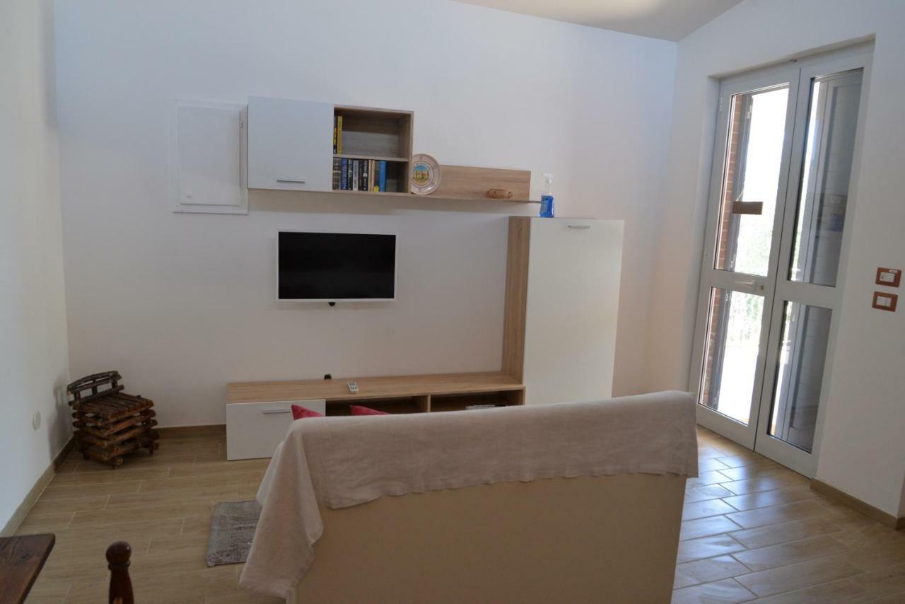 B&B Lara Santola Корато Екстериор снимка